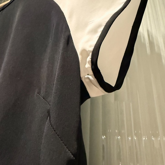 Banana Republic Shift Dress - Picture 2 of 8